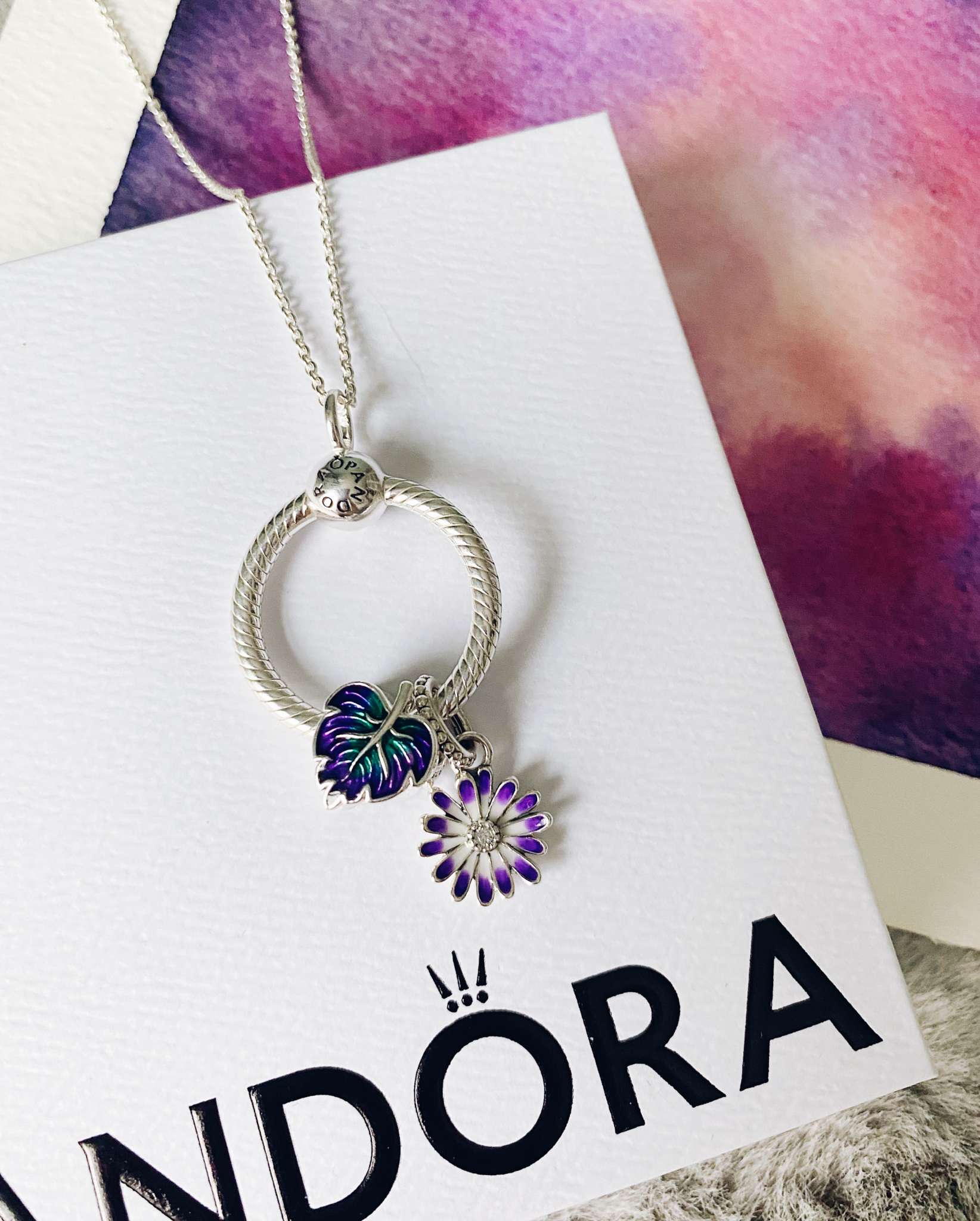 Pandora Jewellery O Pendant Necklace Review