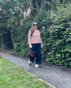 Red Striped Top and Cropped Jeans Outfit