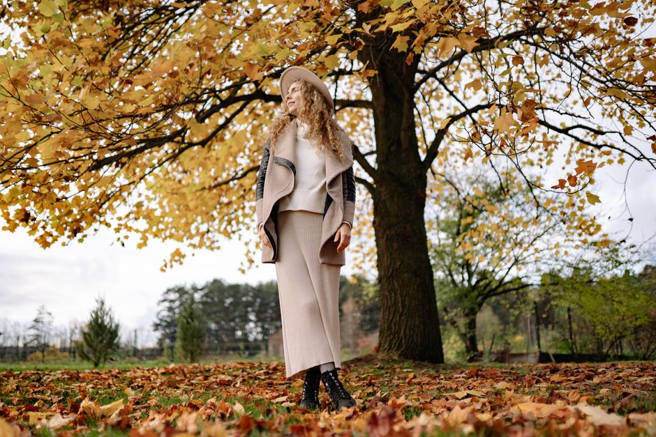 Knit Midi Dress Outfits for Chilly Office Days